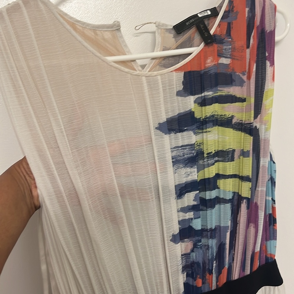 Bcbg sheer top pleated Multi-Color dress size M - Picture 3 of 3